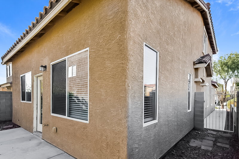2,265/Mo, 9556 Cabot Falls Ave Las Vegas, NV 89149 Rear View