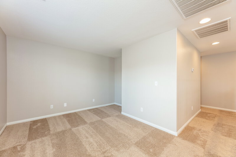 2,285/Mo, 8024 Aztec Basin Ave Las Vegas, NV 89131 Sitting Room View