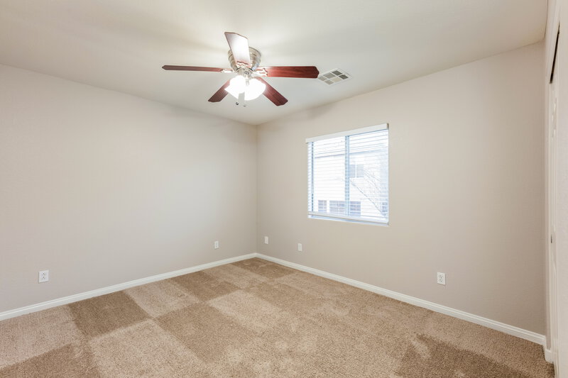 2,285/Mo, 8024 Aztec Basin Ave Las Vegas, NV 89131 Bedroom View 2