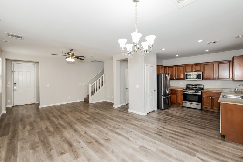 1,955/Mo, 6344 Alpine Tree Ave Las Vegas, NV 89139 Living Room View 4