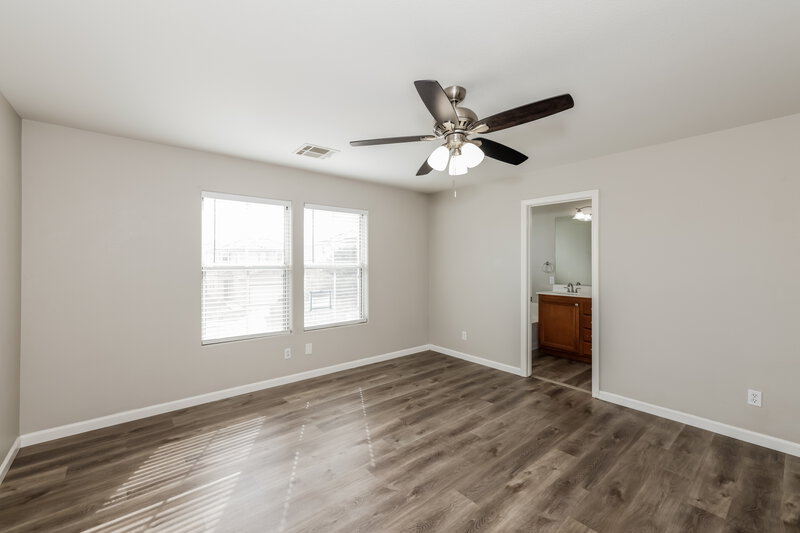 1,955/Mo, 6344 Alpine Tree Ave Las Vegas, NV 89139 Main Bedroom View