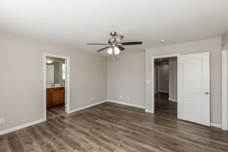 1,955/Mo, 6344 Alpine Tree Ave Las Vegas, NV 89139 Main Bedroom View 2