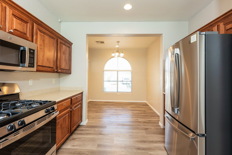 2,125/Mo, 9191 Grand Sunburst Ct Las Vegas, NV 89149 Floorplan View 3