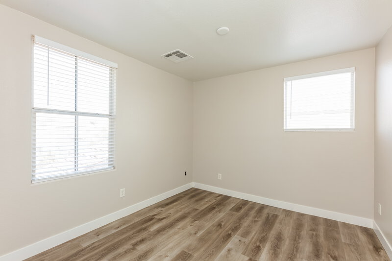 2,125/Mo, 9191 Grand Sunburst Ct Las Vegas, NV 89149 Misc View 12
