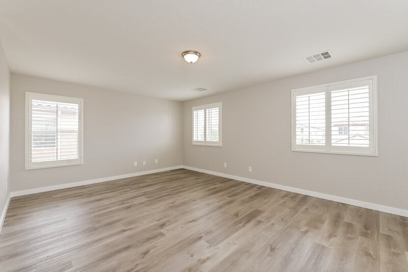 2,205/Mo, 33 Harbor Pines Ct Las Vegas, NV 89183 Main Bedroom View