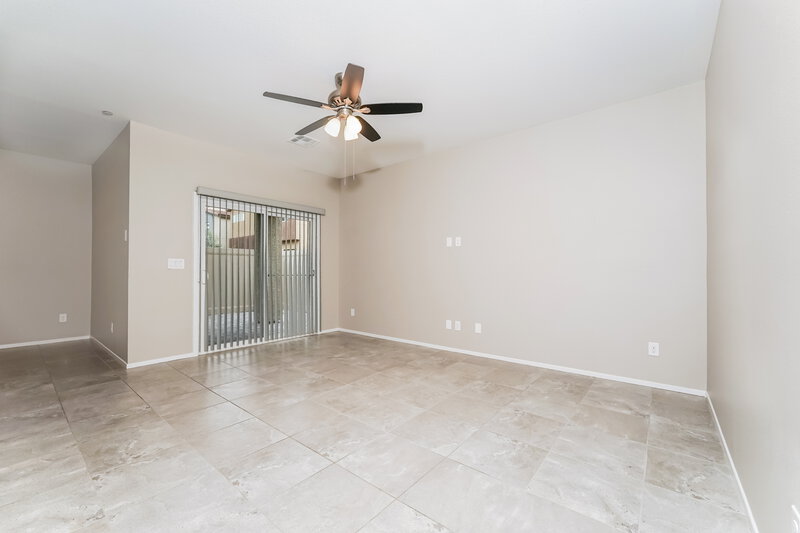 2,635/Mo, 7469 Opal Star St North Las Vegas, NV 89084 Floorplan View 3