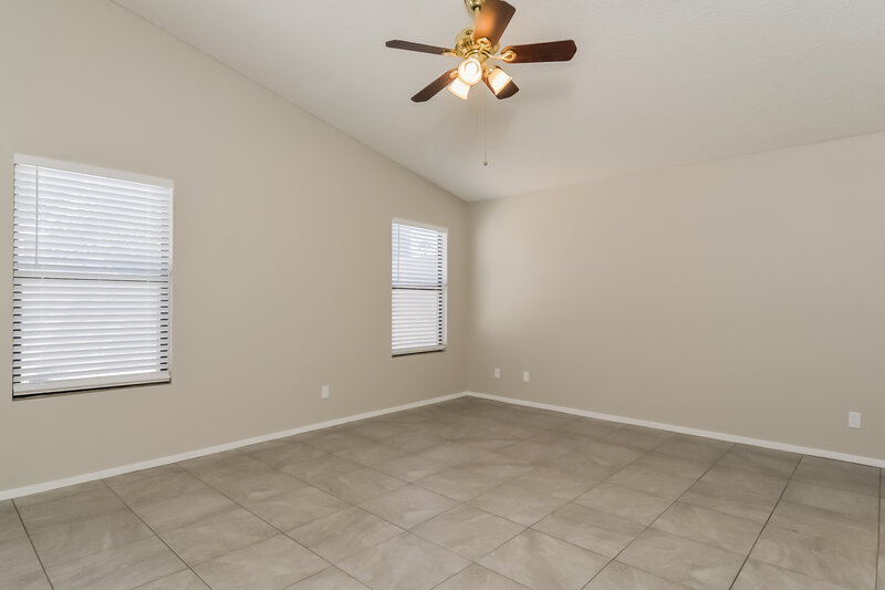 1,960/Mo, 2058 Waverly Cir Henderson, NV 89014 Main Bedroom View