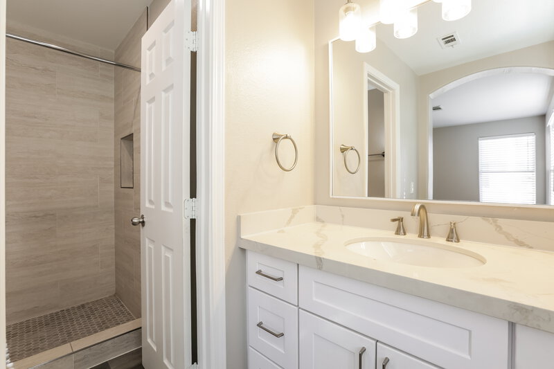 1,845/Mo, 9450 Havasu Canyon Ave Las Vegas, NV 89166 Main Bathroom View