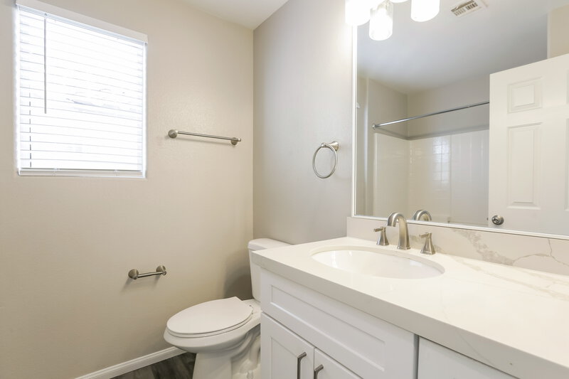 1,845/Mo, 9450 Havasu Canyon Ave Las Vegas, NV 89166 Bathroom View