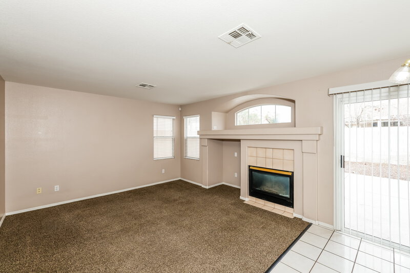1,965/Mo, 8110 Sundown Vista Ave Las Vegas, NV 89147 Family Room View