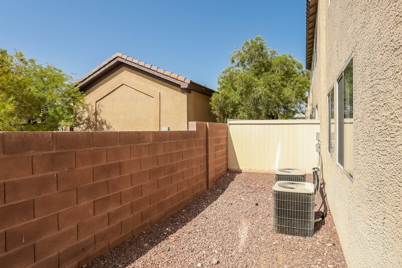 2,595/Mo, 9481 Havasu Canyon Ave Las Vegas, NV 89166 Rear View