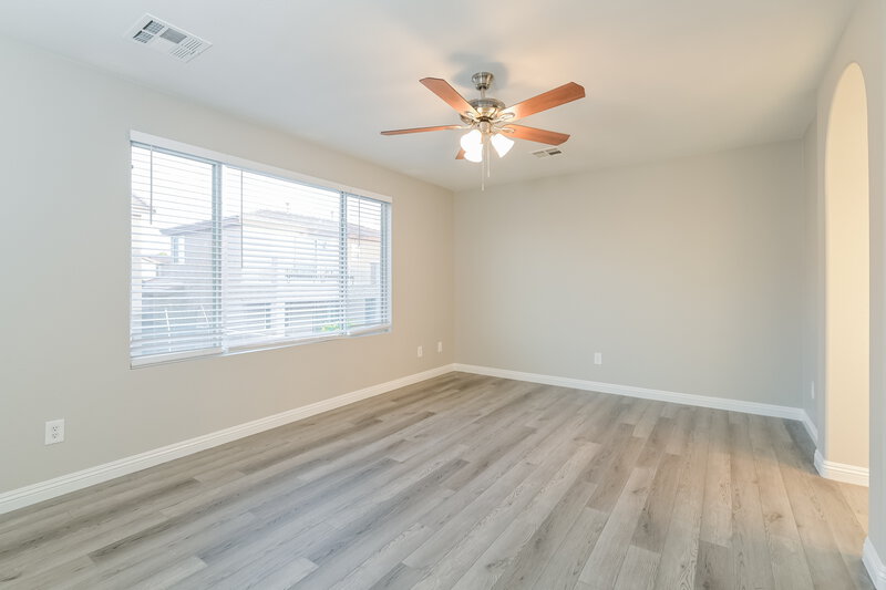 2,295/Mo, 997 Mackenzie River Ave Henderson, NV 89002 Main Bedroom View