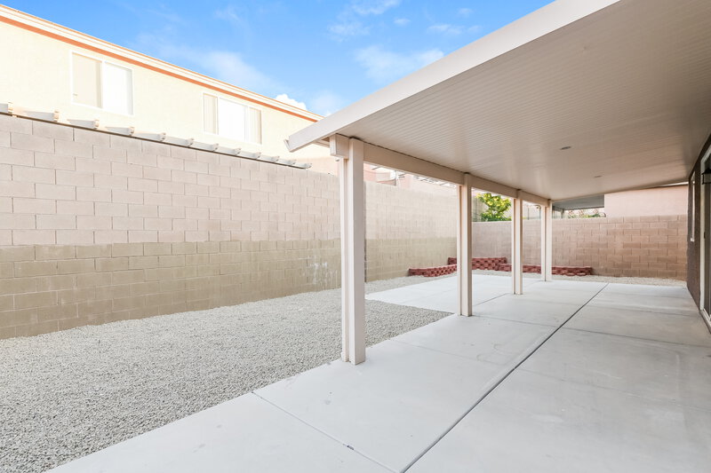 2,295/Mo, 997 Mackenzie River Ave Henderson, NV 89002 Patio View