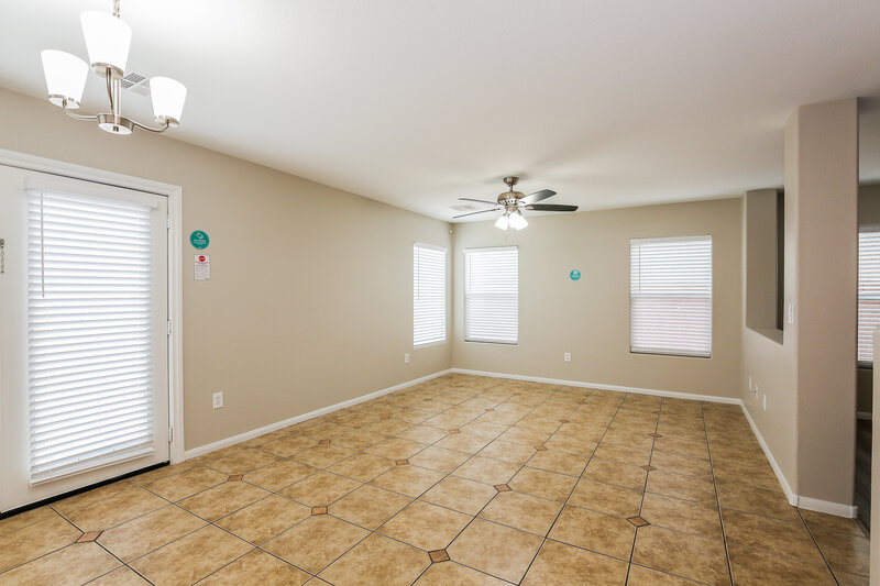3,700/Mo, 2325 Cockatiel Dr North Las Vegas, NV 89084 Living Room View 2