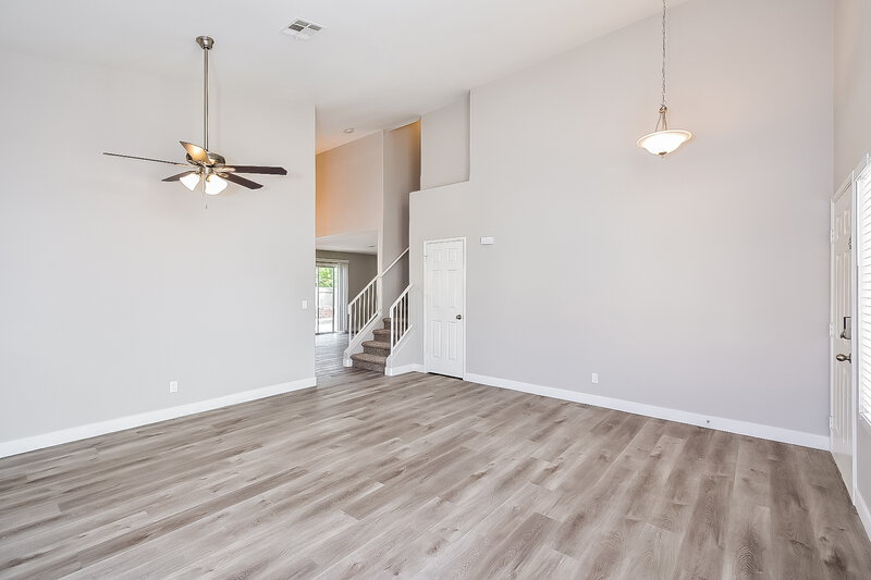 2,050/Mo, 9324 Mountain Range Ave Las Vegas, NV 89129 Family Room View