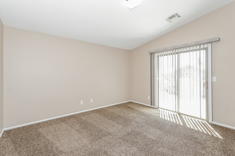 1,995/Mo, 3309 Catherine Mermet Ave North Las Vegas, NV 89081 Main Bedroom View