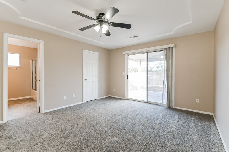 2,095/Mo, 334 Oak Canyon Dr Henderson, NV 89015 Main Bedroom View