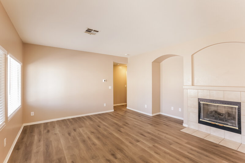 2,960/Mo, 6306 Wild Strawberry Ln Las Vegas, NV 89142 Living Room View 2