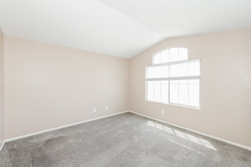 2,600/Mo, 6306 Wild Strawberry Ln Las Vegas, NV 89142 Bedroom View