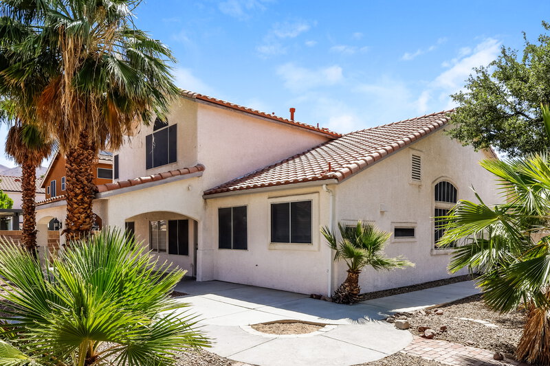 2,600/Mo, 6306 Wild Strawberry Ln Las Vegas, NV 89142 Rear View