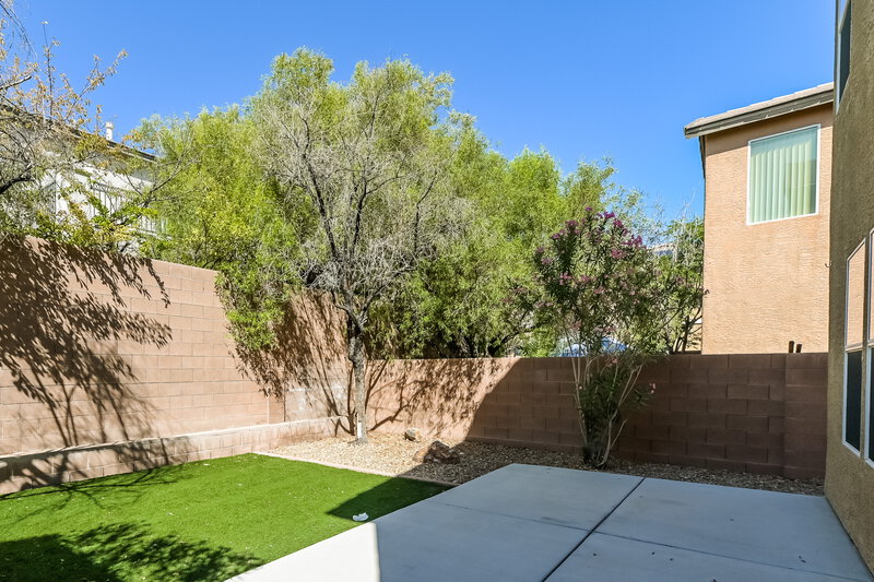 2,900/Mo, 10012 Pelham Park Ave Las Vegas, NV 89148 Rear View 2