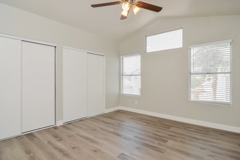 2,115/Mo, 6126 Wild Berry Dr Las Vegas, NV 89142 Main Bedroom View