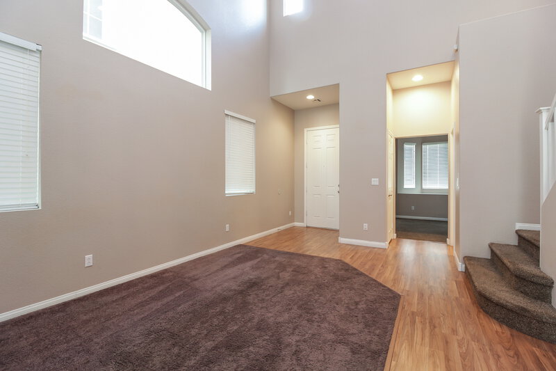 4,470/Mo, 6644 Chinatown St Las Vegas, NV 89166 Living Roomlarge View 2