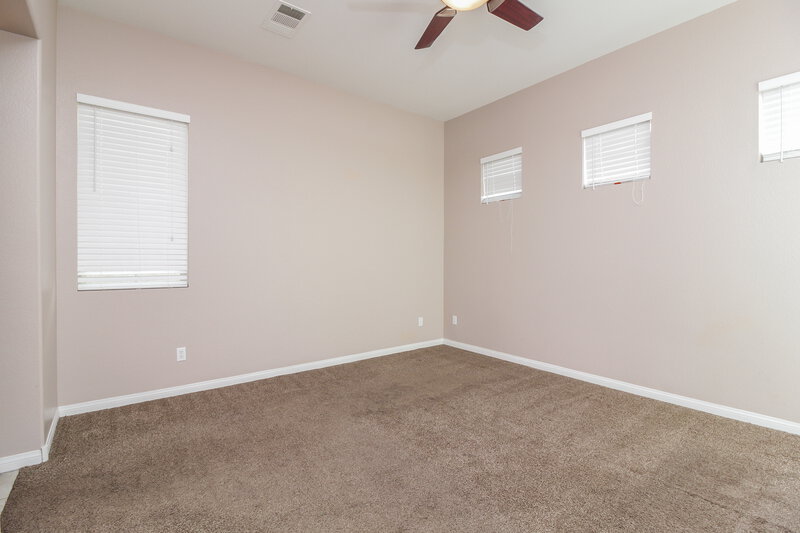 4,470/Mo, 6644 Chinatown St Las Vegas, NV 89166 Master Bedroomlarge View