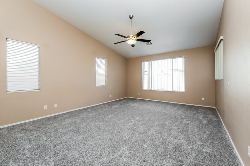 2,195/Mo, 5608 Rustic View Ct Las Vegas, NV 89131 Main Bedroom View 2