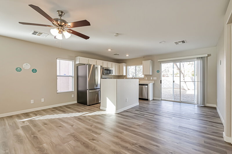 1,790/Mo, 5954 Sleepy Fawn Dr Las Vegas, NV 89142 Living Room View