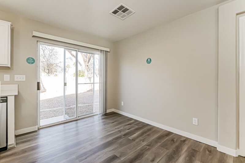 1,790/Mo, 5954 Sleepy Fawn Dr Las Vegas, NV 89142 Dining Room View