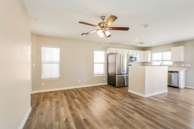 1,810/Mo, 5954 Sleepy Fawn Dr Las Vegas, NV 89142 Living Room View 2