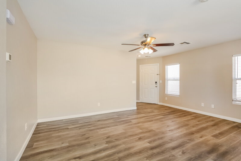 1,810/Mo, 5954 Sleepy Fawn Dr Las Vegas, NV 89142 Living Room View 3