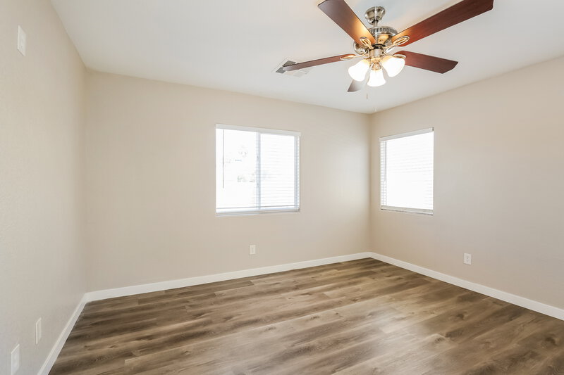 1,810/Mo, 5954 Sleepy Fawn Dr Las Vegas, NV 89142 Main Bedroom View