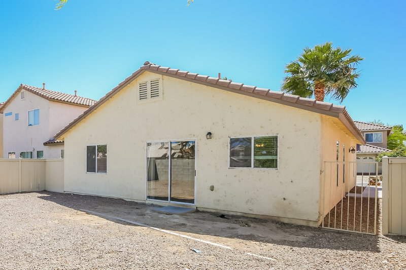 1,810/Mo, 5954 Sleepy Fawn Dr Las Vegas, NV 89142 Rear View