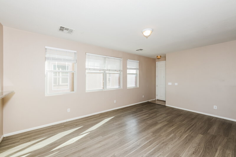 1,785/Mo, 548 Bayo Canyon Ct Henderson, NV 89015 Living Roomi View
