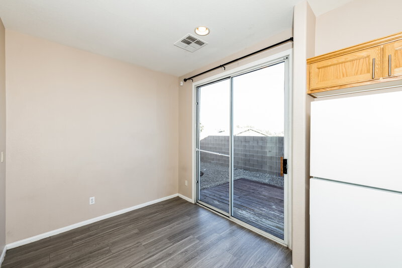 1,785/Mo, 548 Bayo Canyon Ct Henderson, NV 89015 Dining Room View
