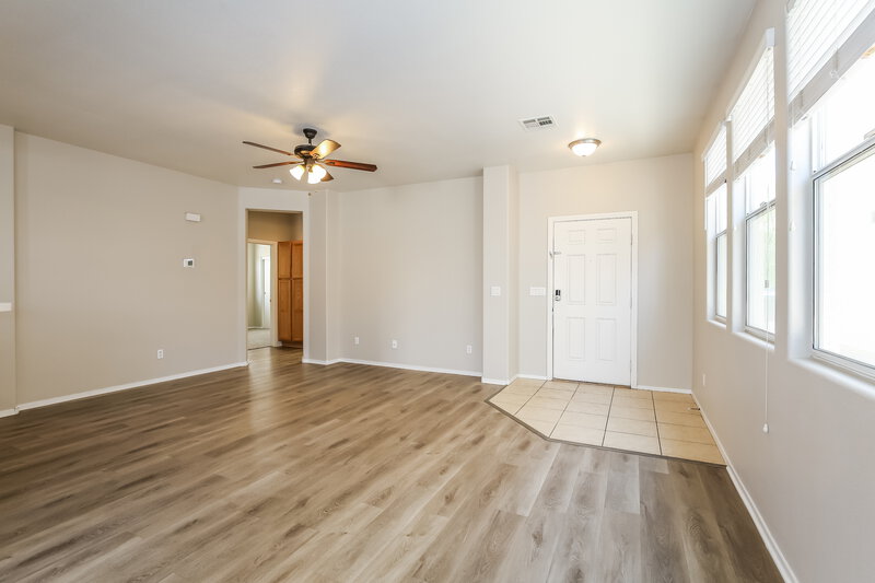 2,030/Mo, 332 Plum Horse Ave North Las Vegas, NV 89031 Living Room View