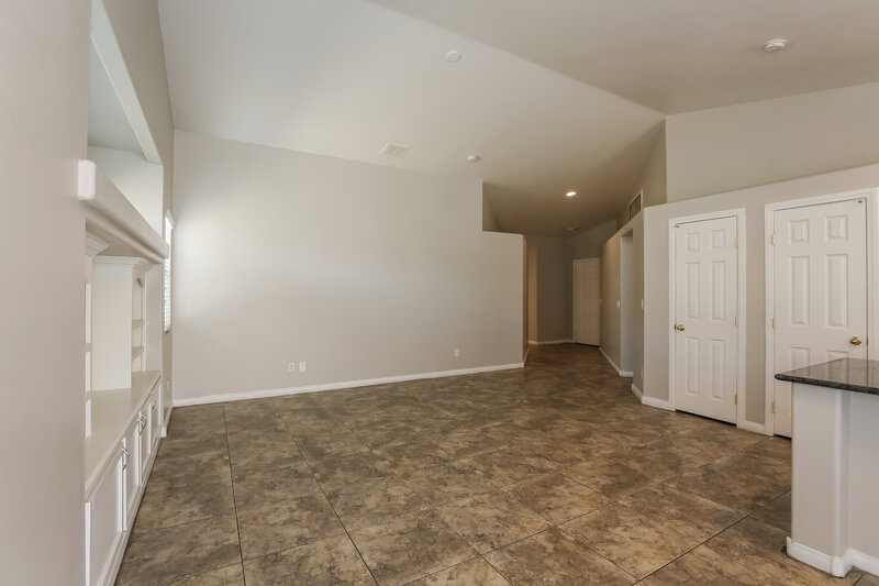 1,835/Mo, 120 Melon Aroma Ave North Las Vegas, NV 89031 Living Room View 3