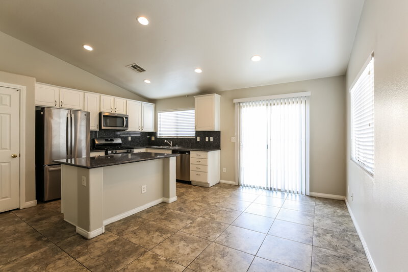 1,835/Mo, 120 Melon Aroma Ave North Las Vegas, NV 89031 Dining Room View