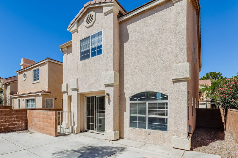 1,900/Mo, 5450 Mercantile St Las Vegas, NV 89118 Rear View