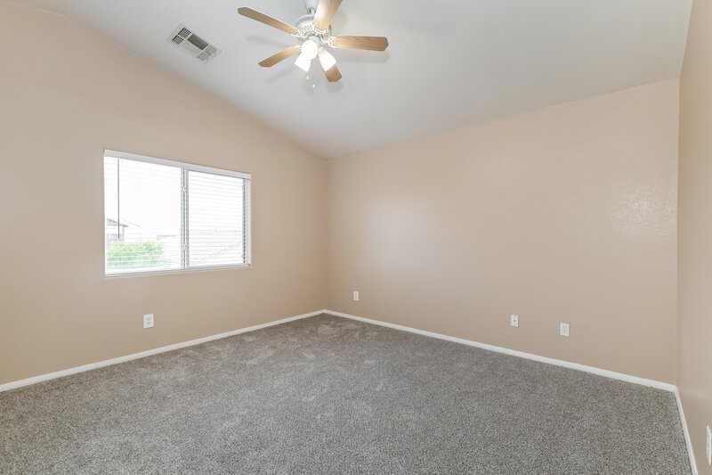 1,890/Mo, 6332 Legend Falls St North Las Vegas, NV 89081 Main Bedroom View