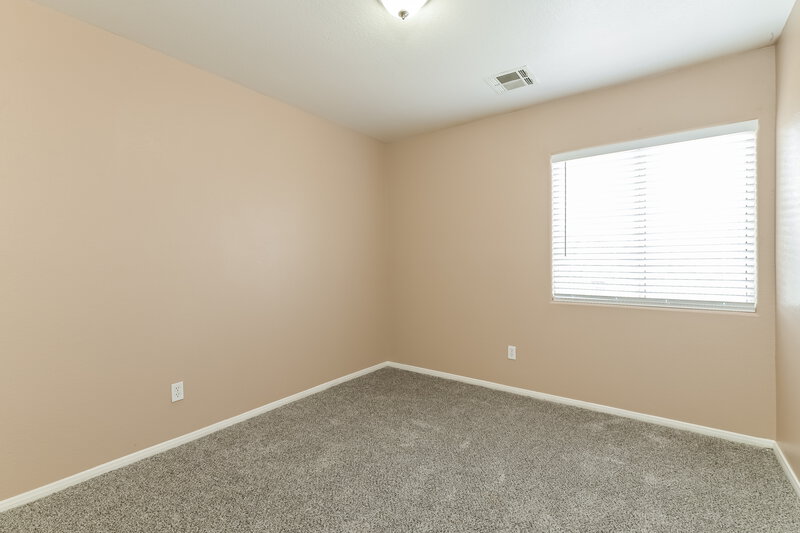 1,890/Mo, 6332 Legend Falls St North Las Vegas, NV 89081 Bedroom View