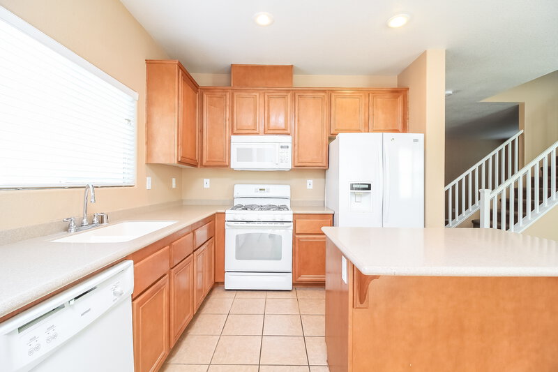2,875/Mo, 3740 Dustin Lee St Las Vegas, NV 89129 Kitchen View