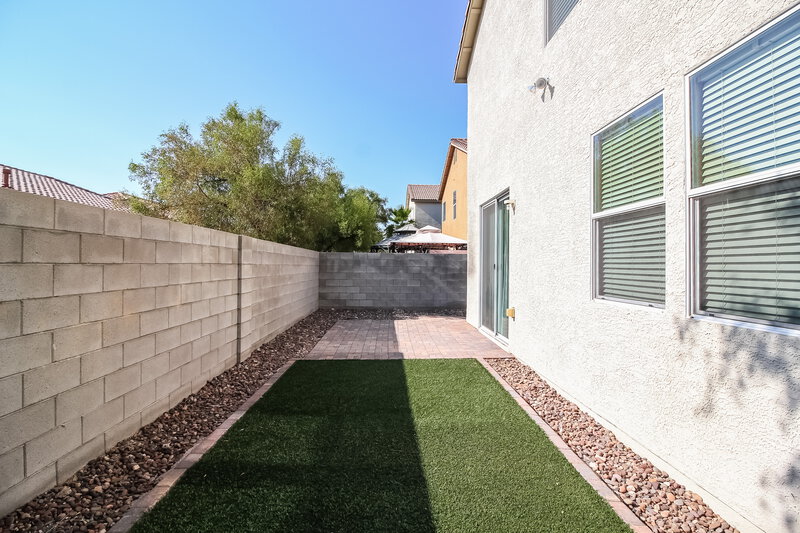 2,875/Mo, 3740 Dustin Lee St Las Vegas, NV 89129 Rear View 2
