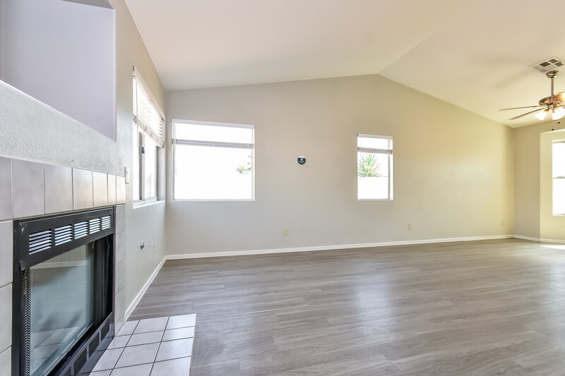 1,950/Mo, 3927 Barker Way North Las Vegas, NV 89032 Living Room View 2