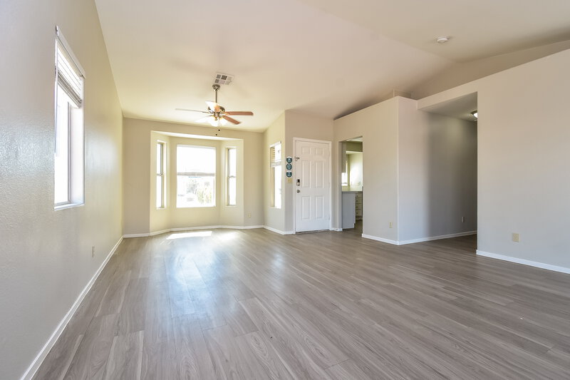 1,950/Mo, 3927 Barker Way North Las Vegas, NV 89032 Living Room View 3