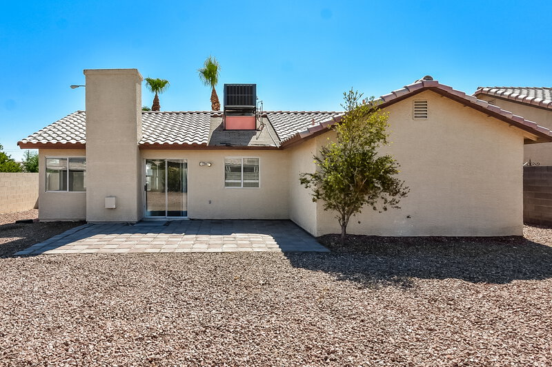 1,950/Mo, 3927 Barker Way North Las Vegas, NV 89032 Rear View 2