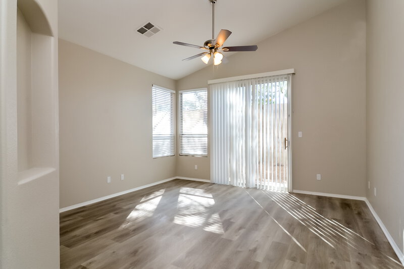 2,145/Mo, 1737 Talon Ave Henderson, NV 89074 Dining Room View
