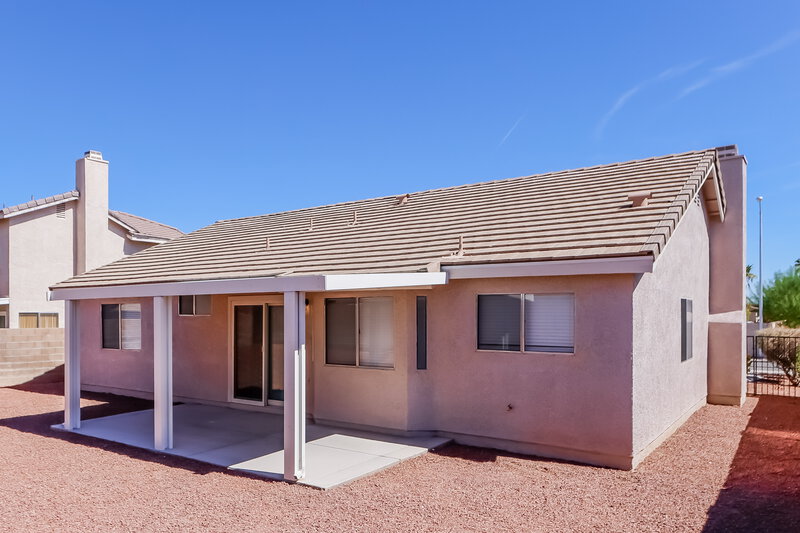 2,135/Mo, 4259 Hebron Dr Las Vegas, NV 89147 Rear View